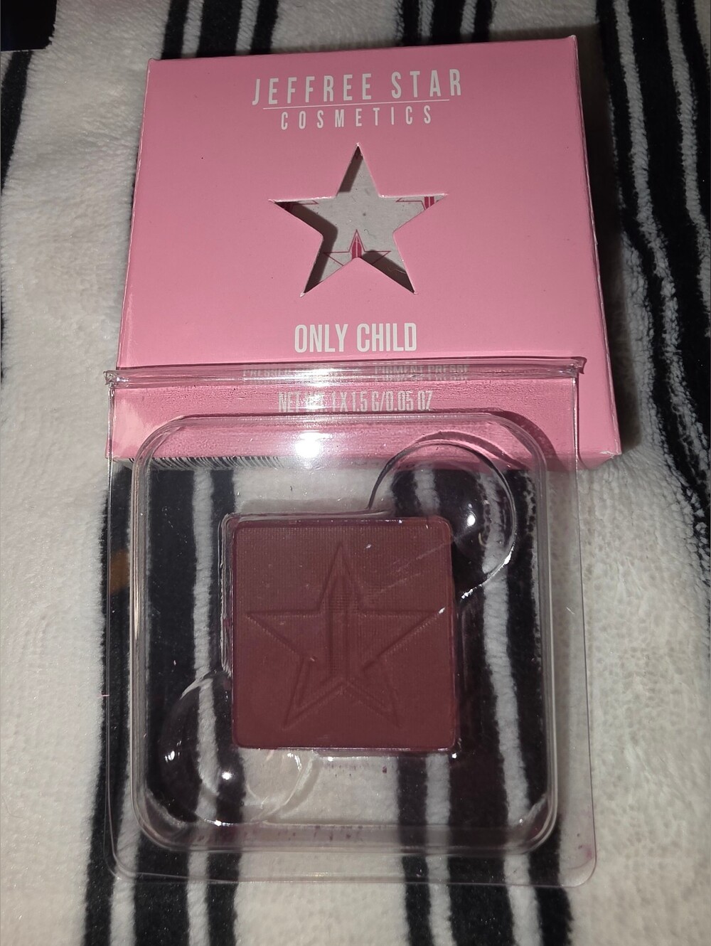 Jeffree Star Pink Artistry Singles - Picture 3 of 16